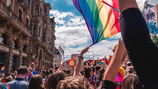 How to prepare for a gay pride parade