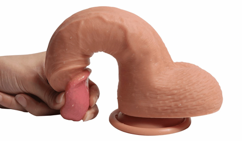 Super-Realistic 7.5 Inch Dildo – photo 2